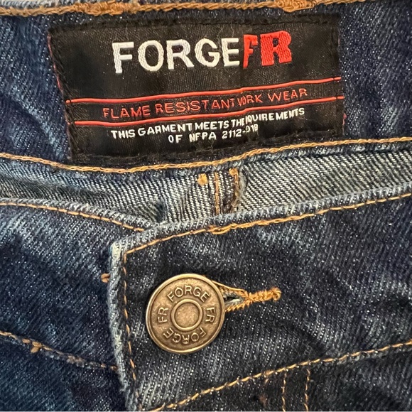 SOLD   Men's Forge FR Flame Resistant Work Jeans Dark Wash Bootcut Size 38X30 - Picture 2 of 7